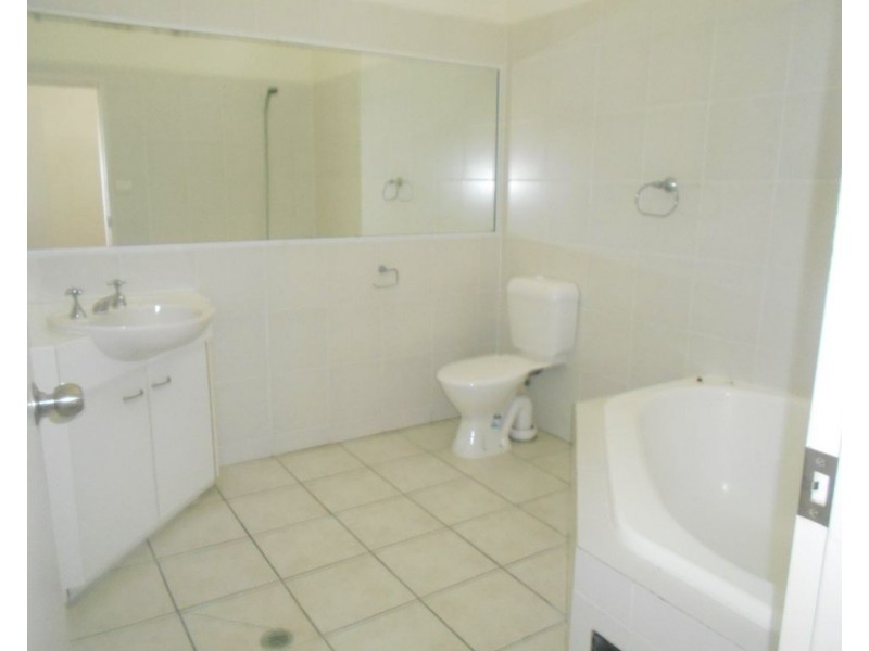 Unit 8 / 25-29 Langley Road, Port Douglas QLD 4877