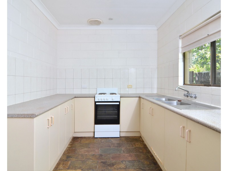 4  Seabrook Avenue, Port Douglas QLD 4877