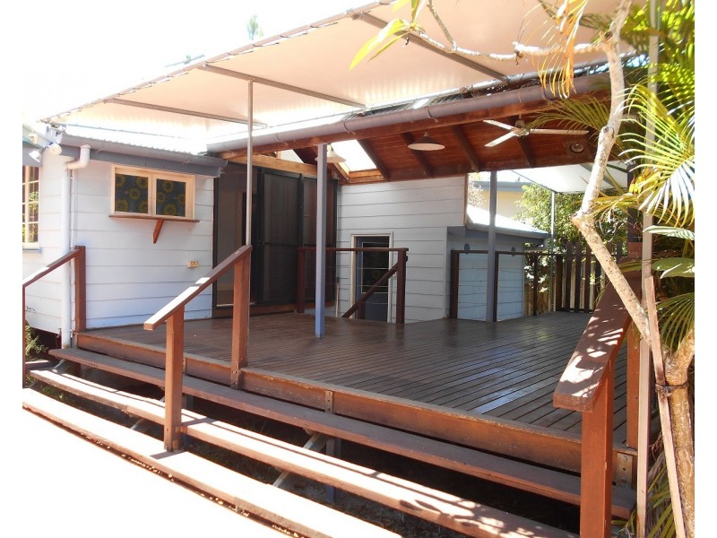 102 Marine Parade, Newell QLD 4873