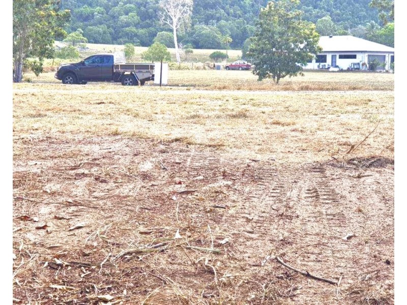 44 Ives Avenue, Wonga Beach QLD 4873