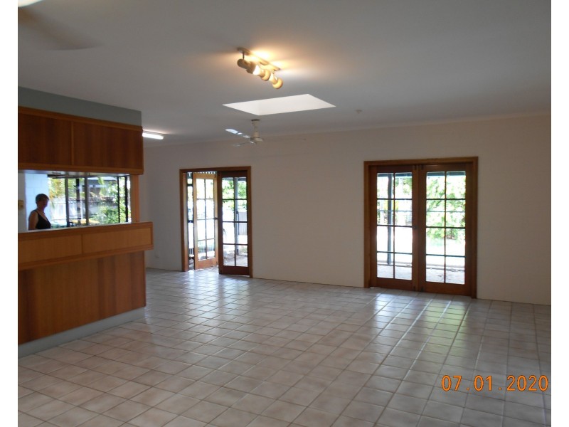 12 Pecten Avenue, Port Douglas QLD 4877