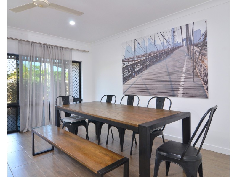 4 Satinash Street, Mossman QLD 4873