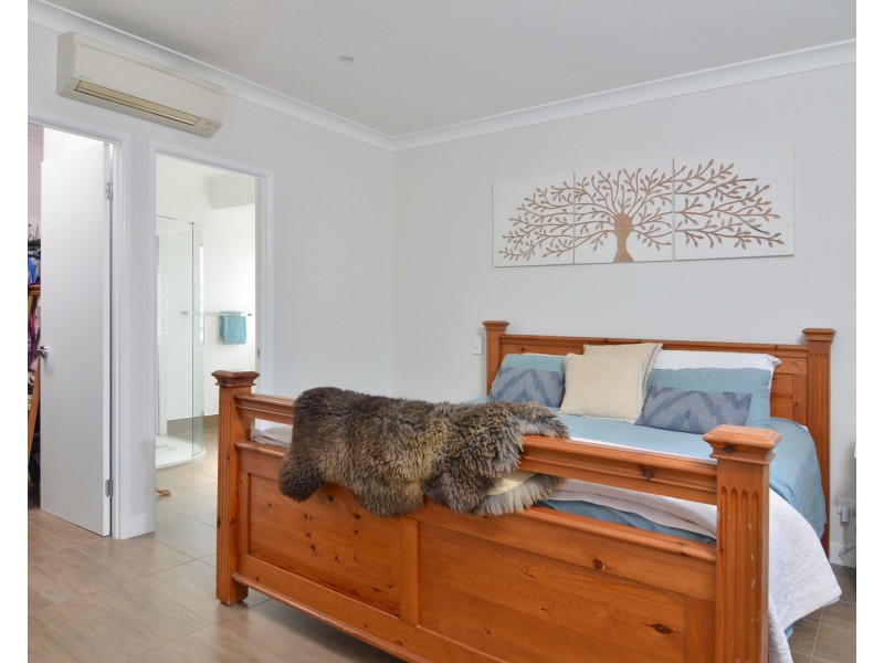 4 Satinash Street, Mossman QLD 4873