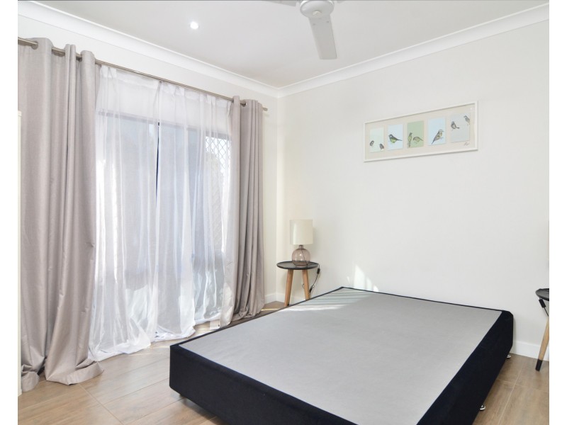 4 Satinash Street, Mossman QLD 4873