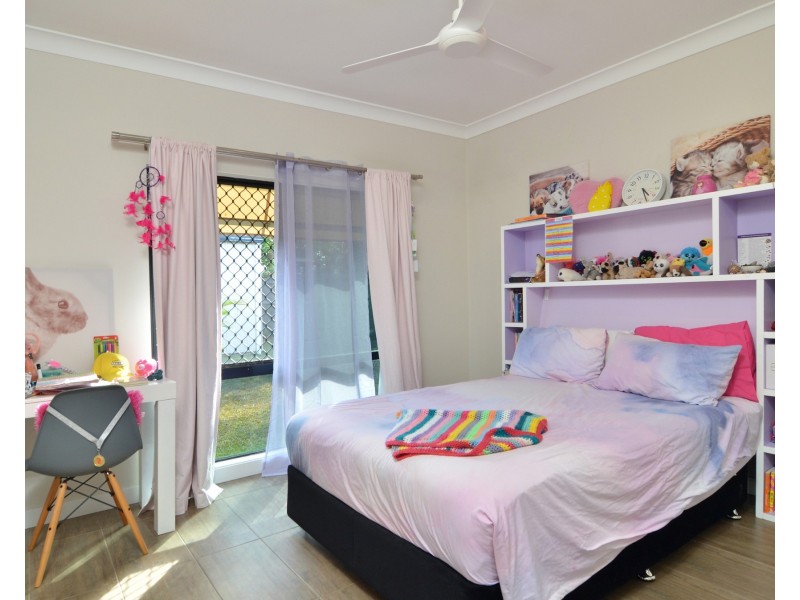 4 Satinash Street, Mossman QLD 4873