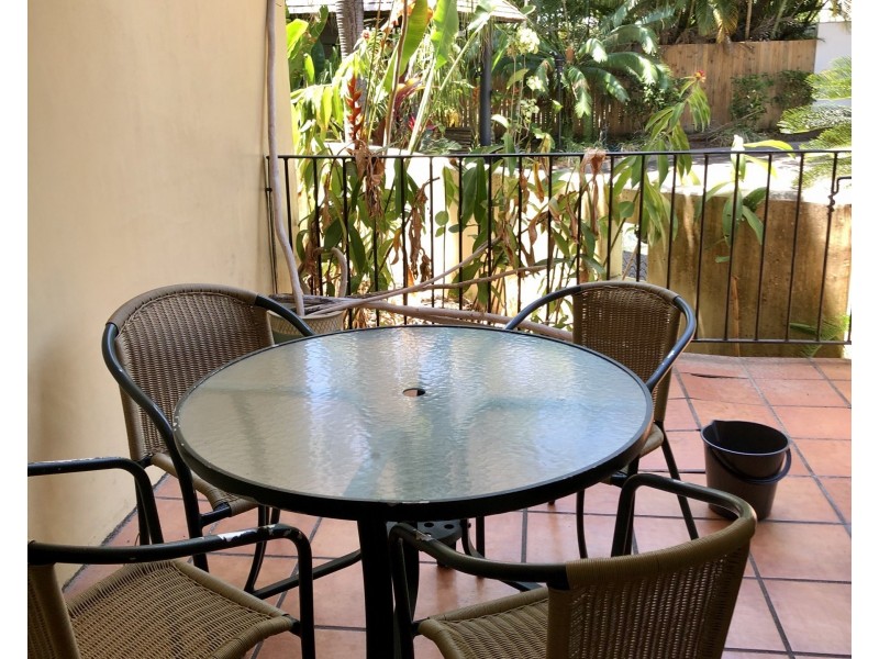 4/62-64 Davidson Street, Port Douglas QLD 4877