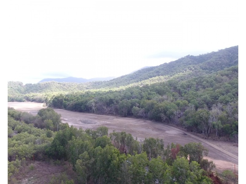Lot 2 Lot 79 Captain Cook Highway, Mowbray QLD 4877