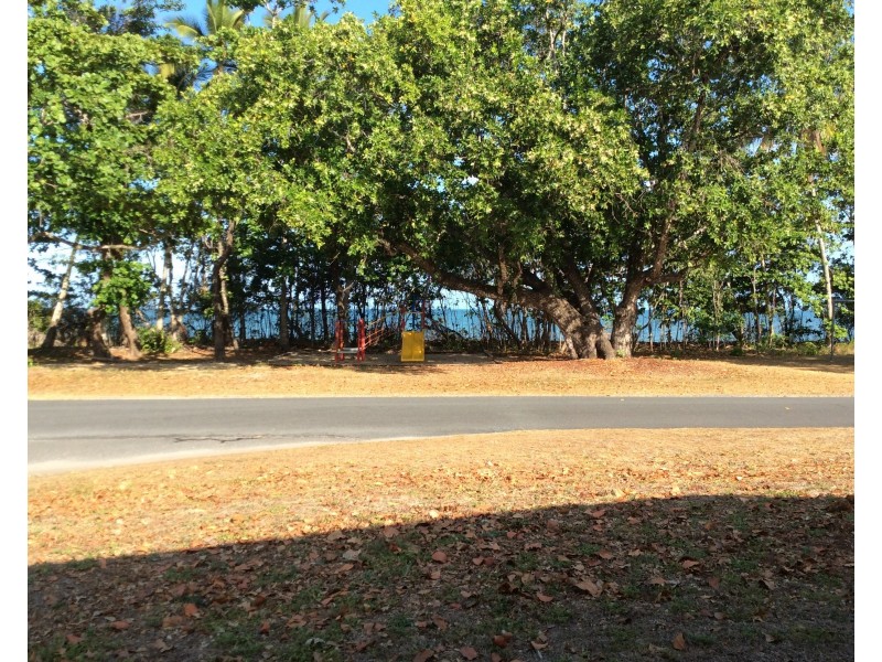 58 Marine Parade, Newell QLD 4873