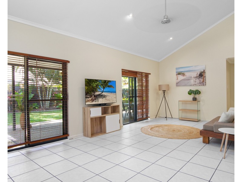 Unit 6 33-39 Nautilus Street (Fronds), Port Douglas QLD 4877
