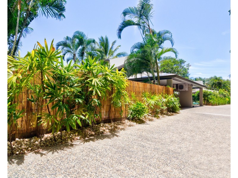 Unit 6 33-39 Nautilus Street (Fronds), Port Douglas QLD 4877