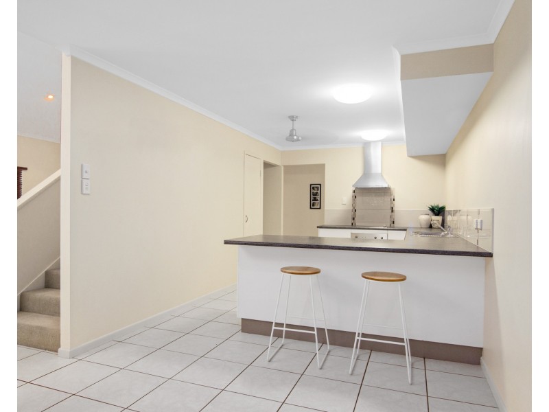 Unit 6 33-39 Nautilus Street (Fronds), Port Douglas QLD 4877