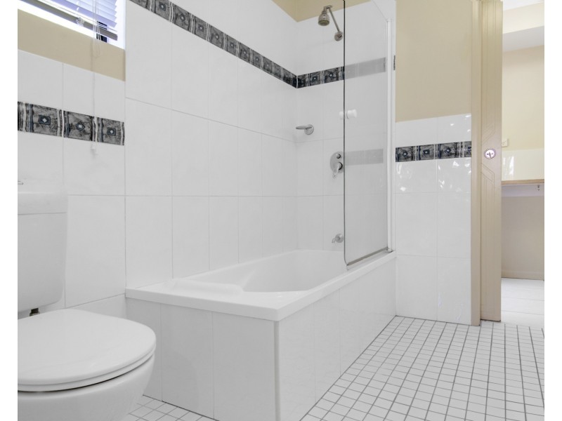 Unit 6 33-39 Nautilus Street (Fronds), Port Douglas QLD 4877