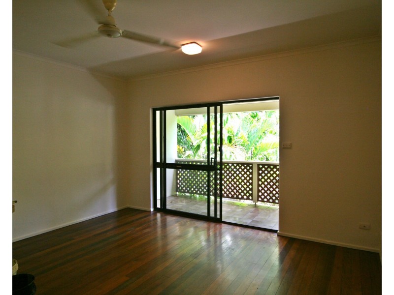 2/25 Davidson Street, Port Douglas QLD 4877