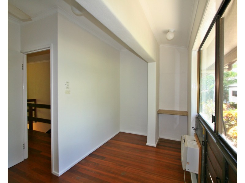 2/25 Davidson Street, Port Douglas QLD 4877