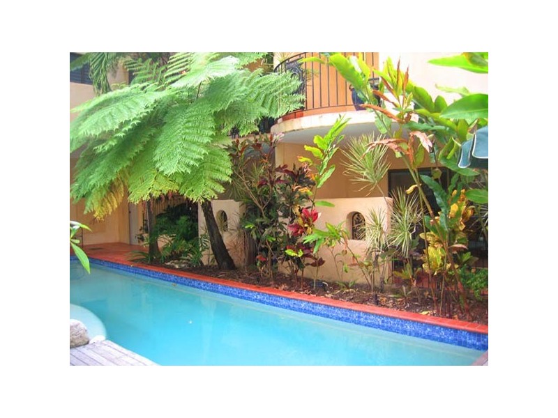 Port Douglas QLD 4877