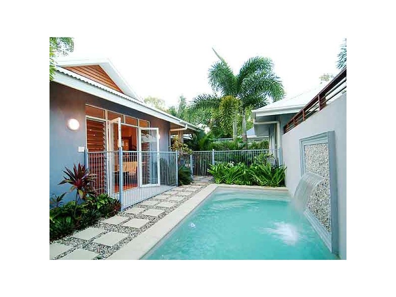 Port Douglas QLD 4877