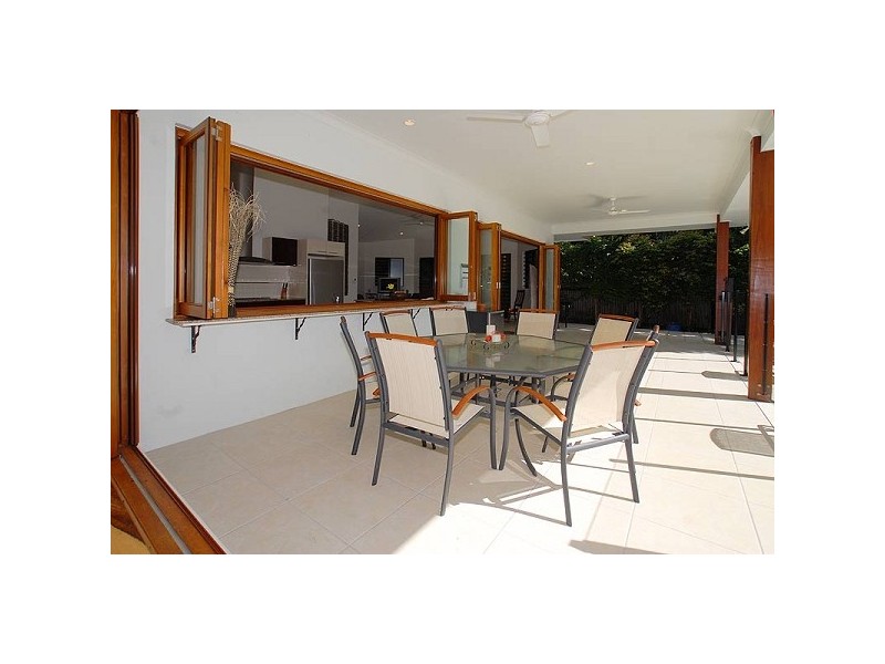 Port Douglas QLD 4877