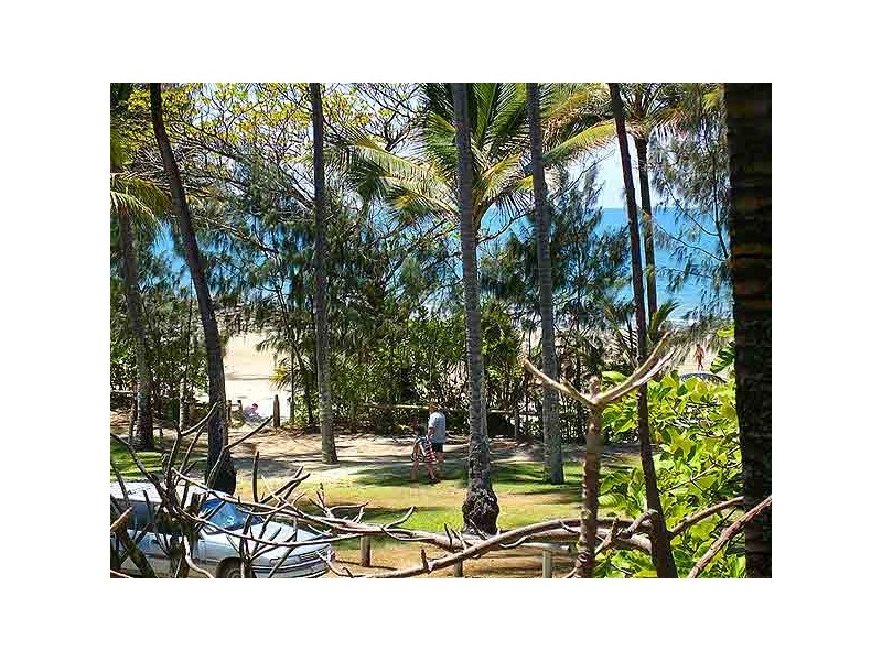 Port Douglas QLD 4877