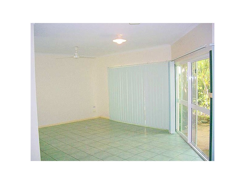 Port Douglas QLD 4877