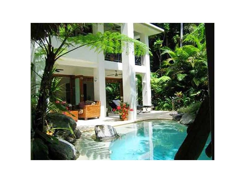 Port Douglas QLD 4877