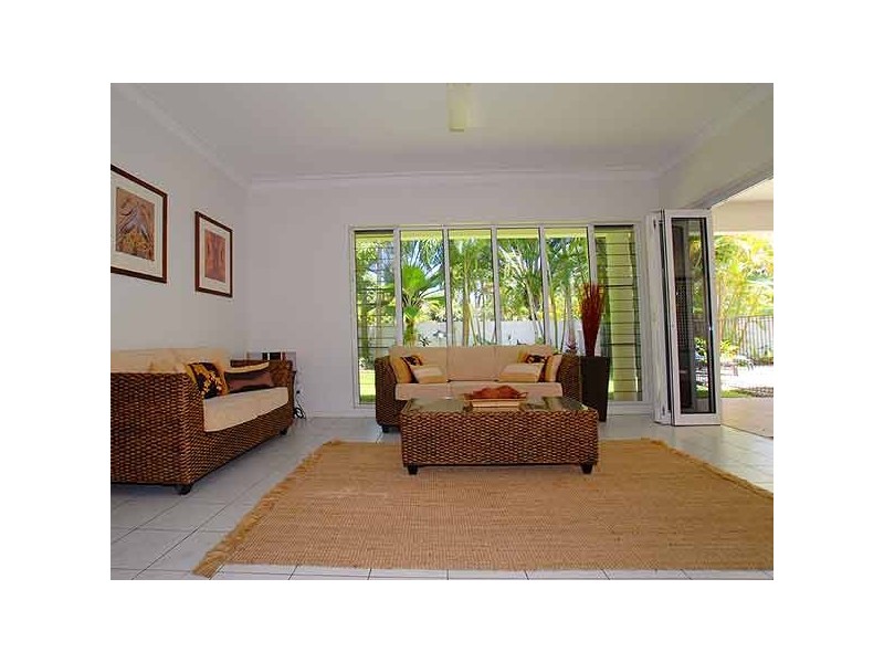 Port Douglas QLD 4877