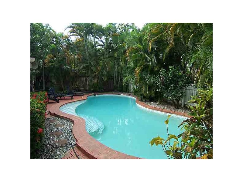 Port Douglas QLD 4877