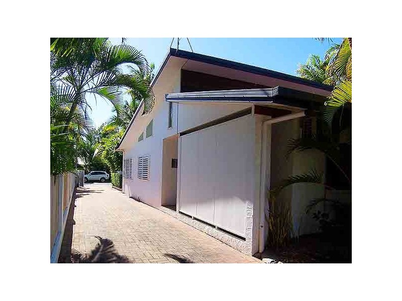 Port Douglas QLD 4877