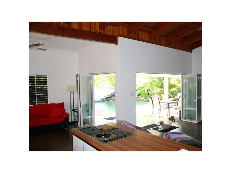 Port Douglas QLD 4877