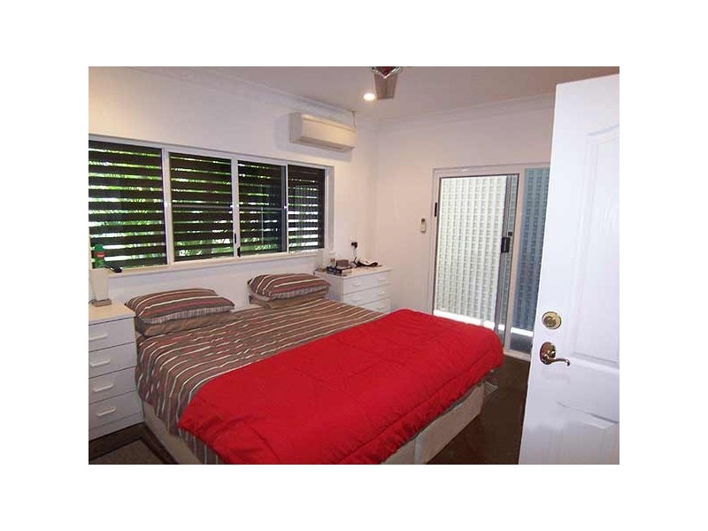Port Douglas QLD 4877