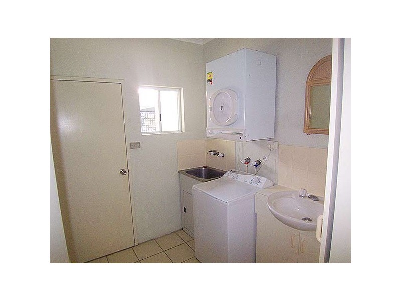 Oak Beach QLD 4877