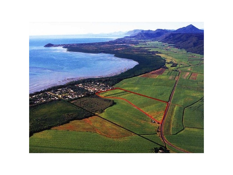 Port Douglas QLD 4877