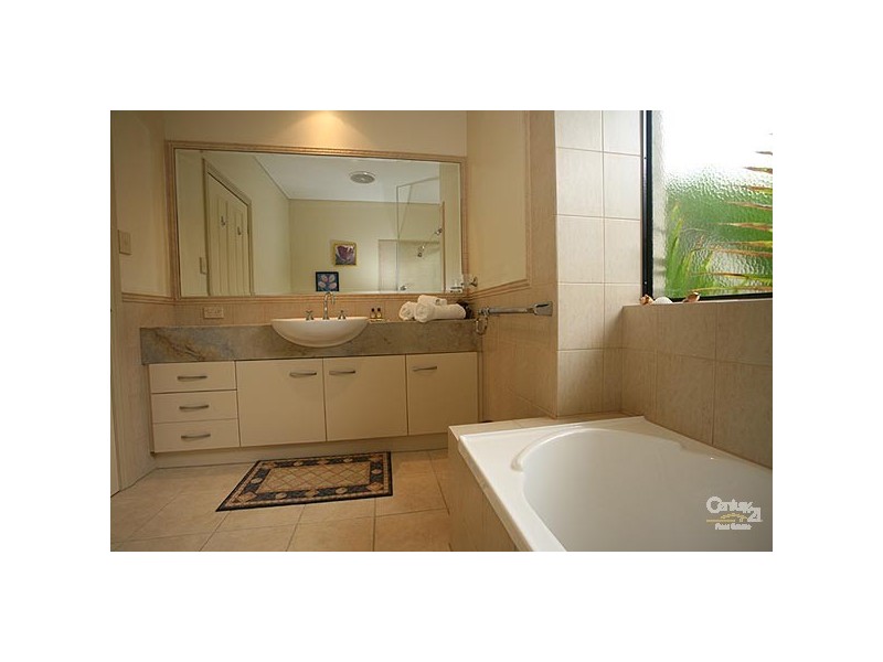 Port Douglas QLD 4877