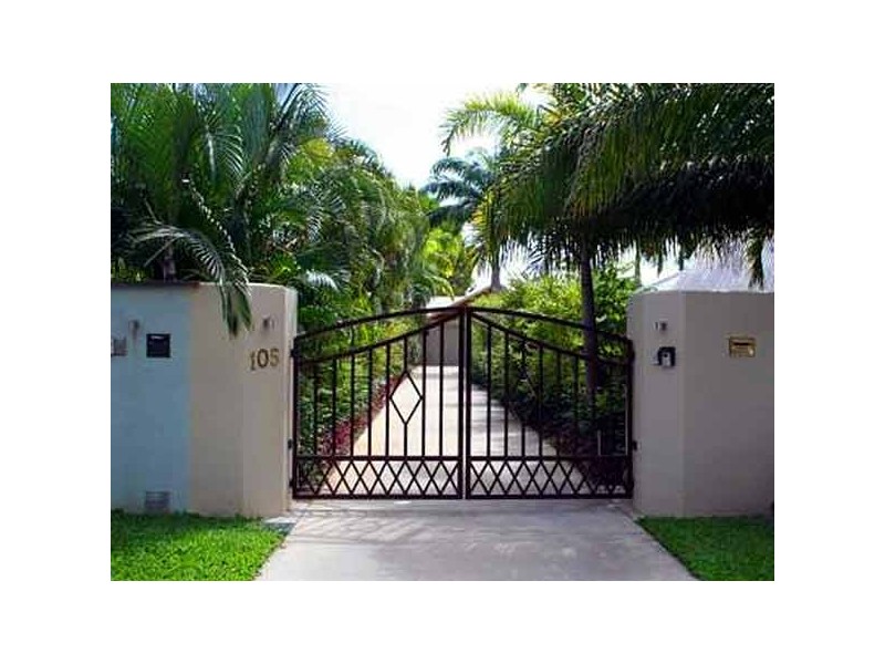 Port Douglas QLD 4877