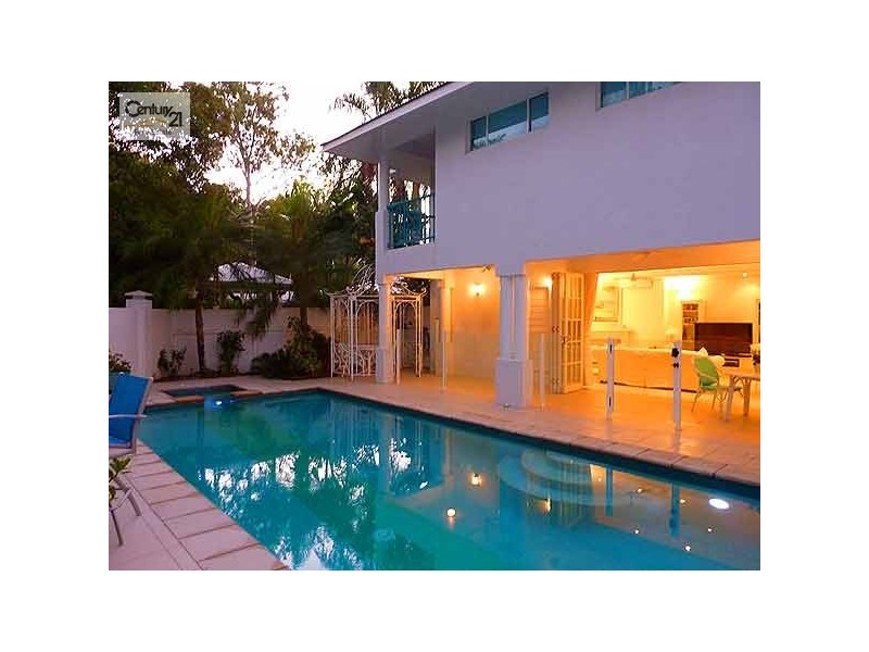 Port Douglas QLD 4877