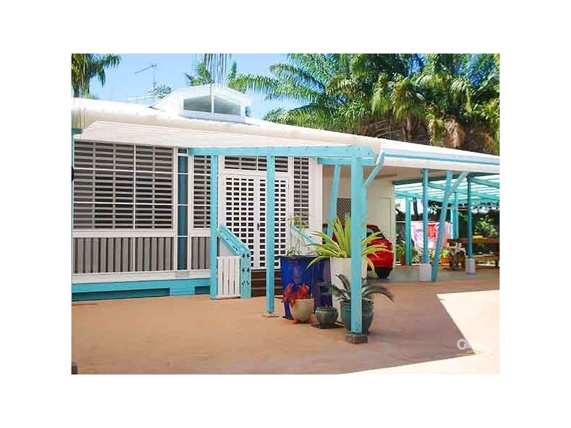 Port Douglas QLD 4877
