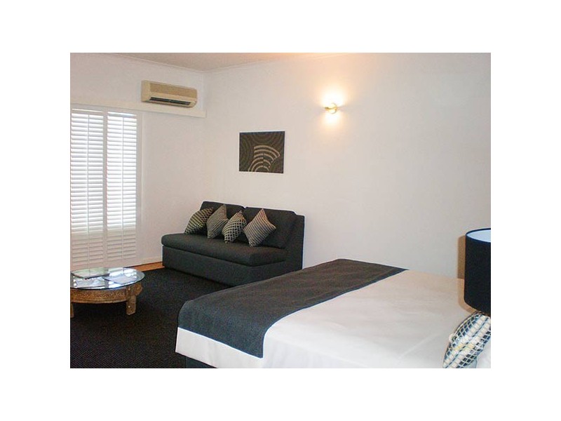 Port Douglas QLD 4877