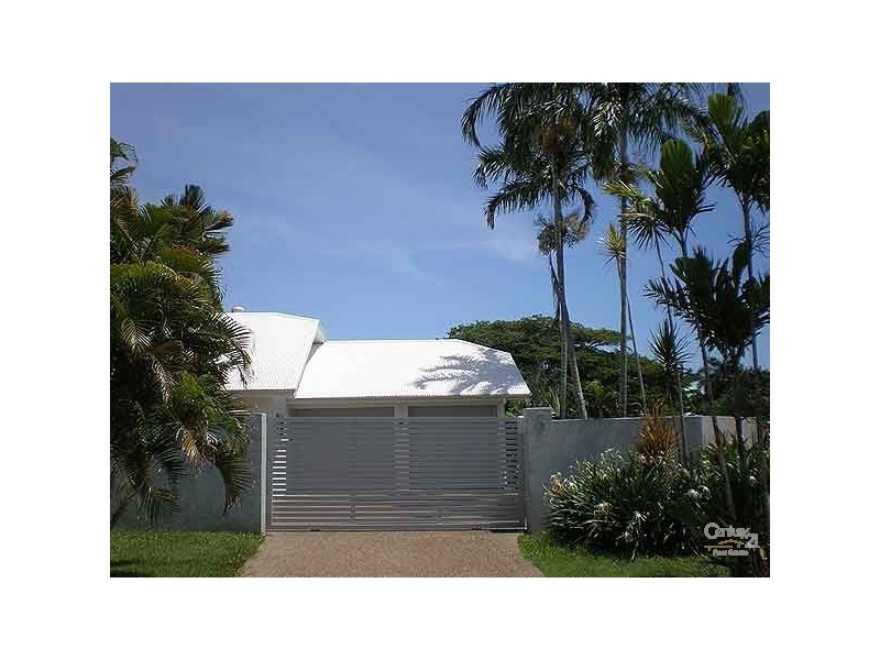 Port Douglas QLD 4877