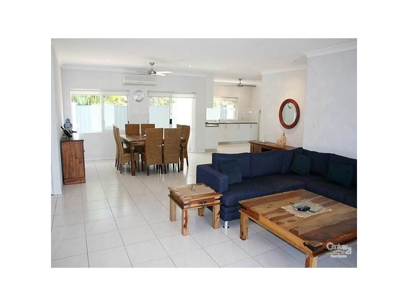 Port Douglas QLD 4877