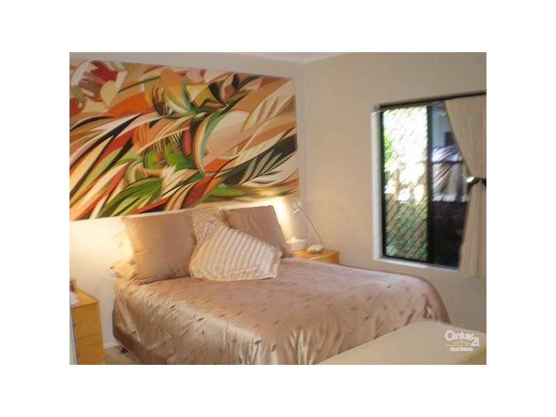 17 Shearwater Street, Port Douglas QLD 4877