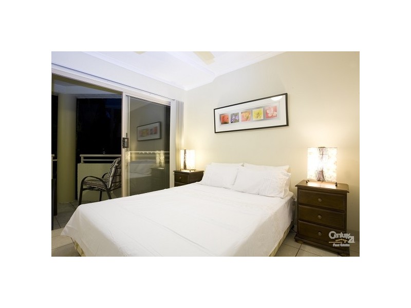 Port Douglas QLD 4877