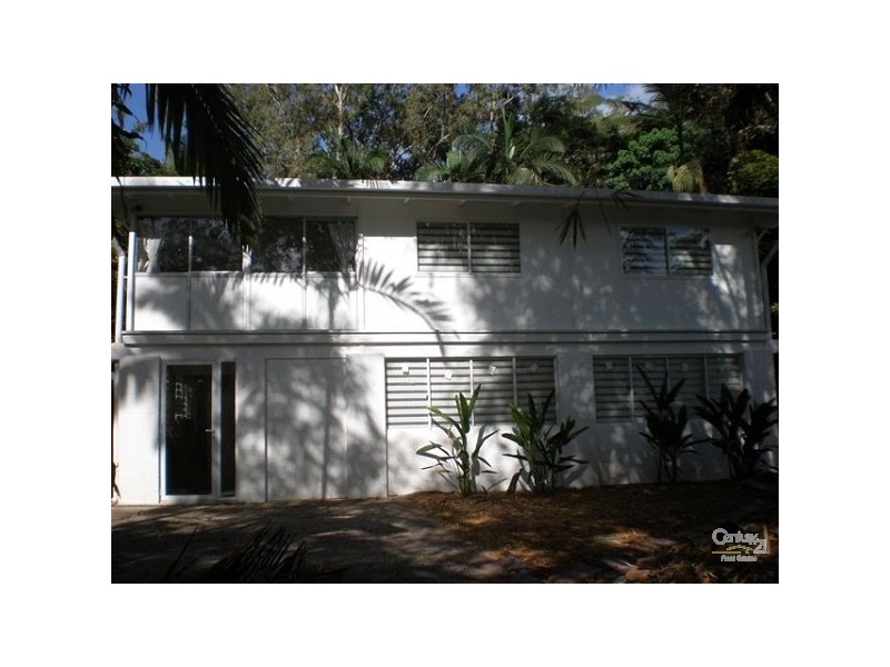 24 Sorrento Crescent, Port Douglas QLD 4877