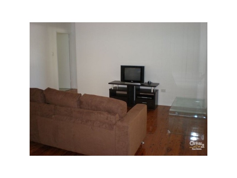 24 Sorrento Crescent, Port Douglas QLD 4877