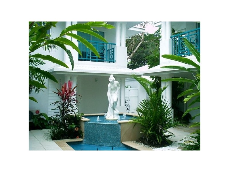 Port Douglas QLD 4877