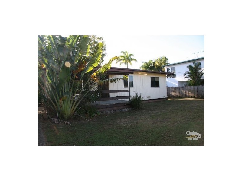 32 Pecten Ave, Port Douglas QLD 4877