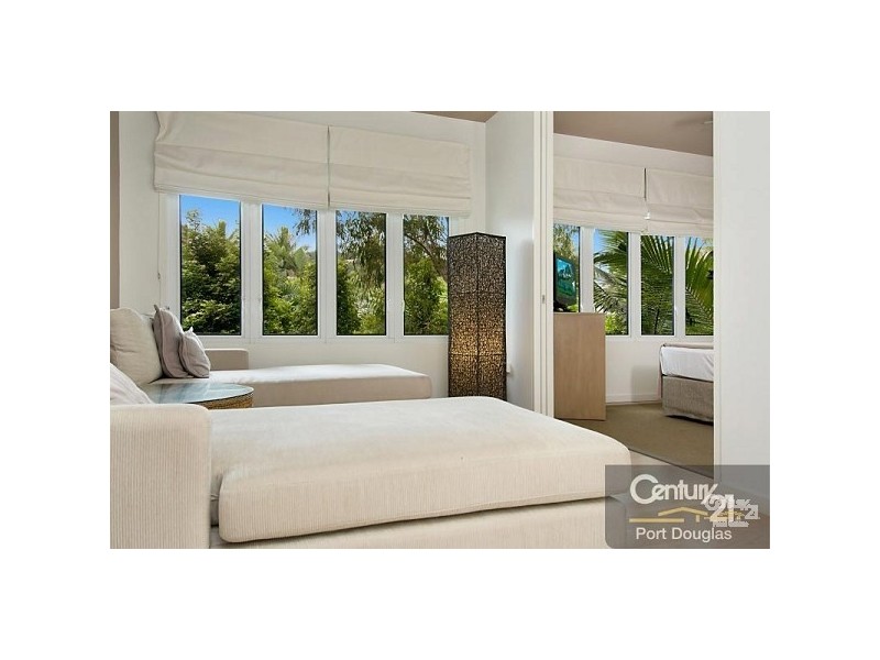 Port Douglas QLD 4877