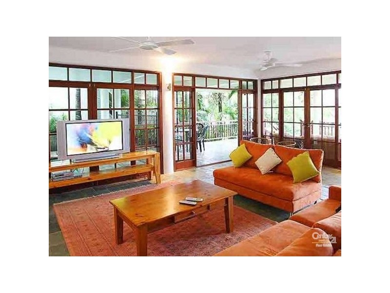 Port Douglas QLD 4877