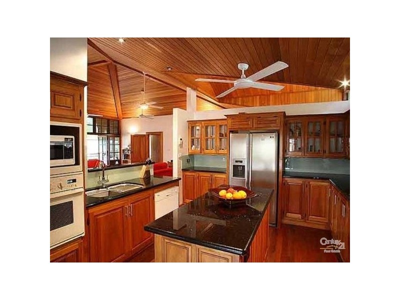 Port Douglas QLD 4877