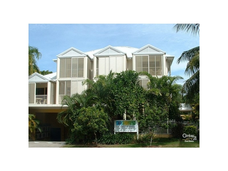 Port Douglas QLD 4877