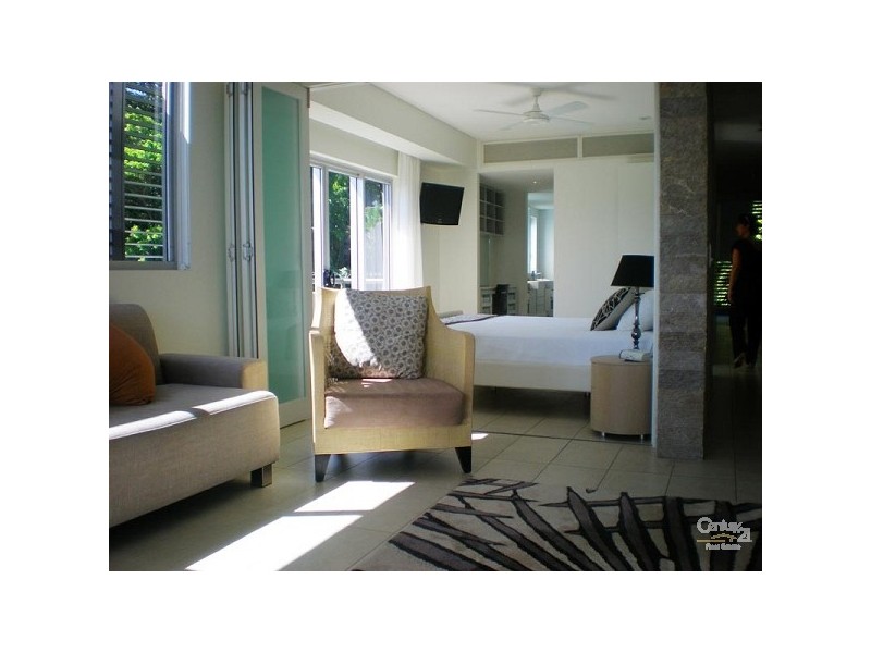 Port Douglas QLD 4877