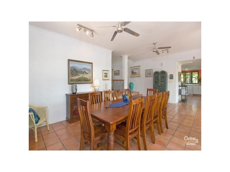 6 Arlington Close, Port Douglas QLD 4877